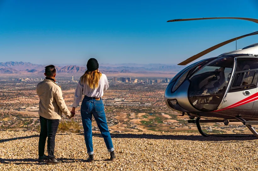 Red Rock Canyon Helicopter Landing Tour