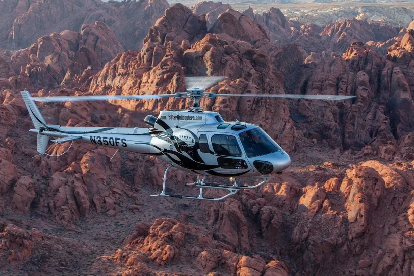Grand Canyon Heli Tour & Valley of Fire Landing